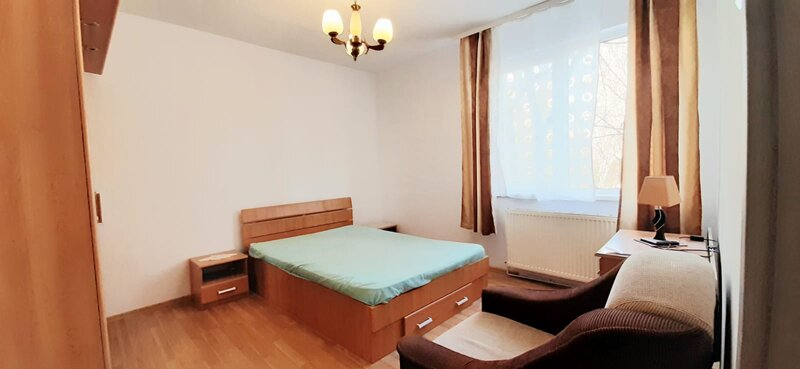 Primaverii, Jean Monnet,