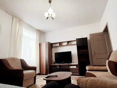 Primaverii, Jean Monnet